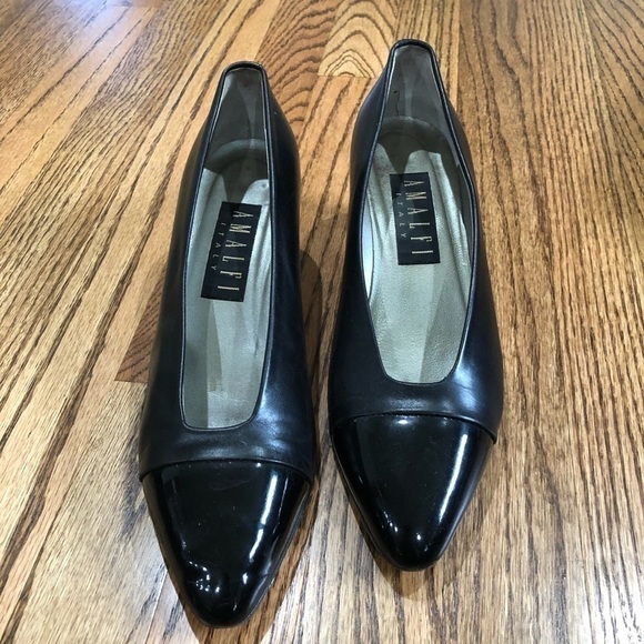 Amalfi Black Close Shoes  2” Heel - Picture 1 of 6